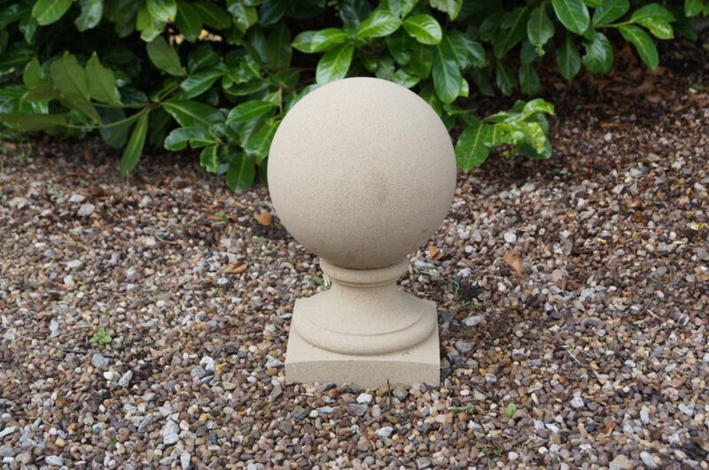 Cast stone ball on base 280mm