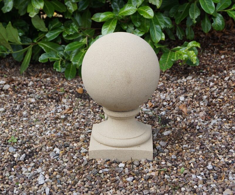 Stone Ball on Base - 280mm