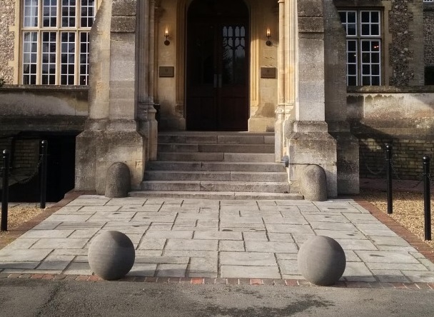 Stone Ball – 450mm