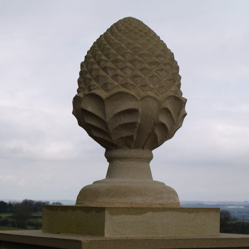 Stone Finial - Large Pineapple