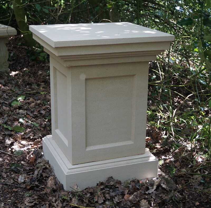 Raywell Pedestal