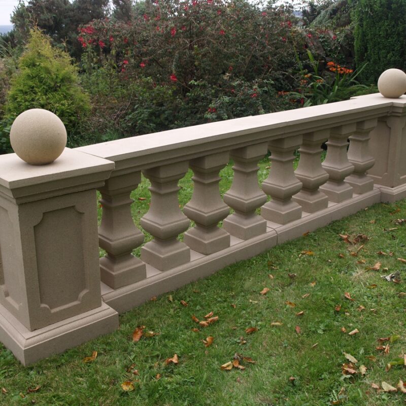 640mm cast stone balustrade